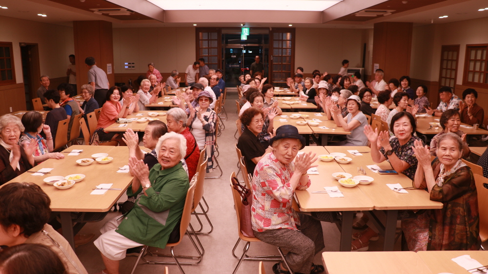 1000-IMG_9369.JPG